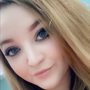 Meet your Posher, Harley